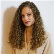 Laureata in Scienze della Comunicazione e giornalista pubblicista offre ripetizioni in italiano e letteratura